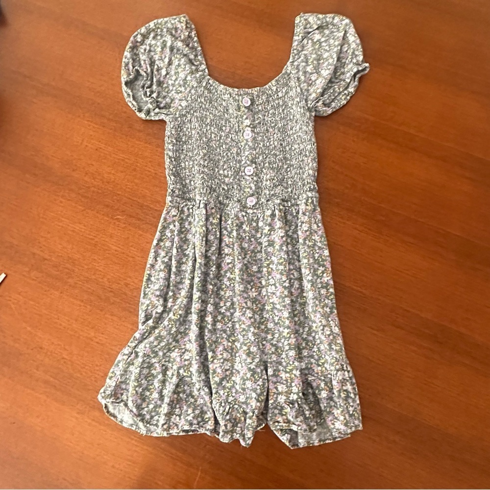 art class Kids Floral Set - Green Romper and Cream Dress Size 7/8 - Picture 2 of 11